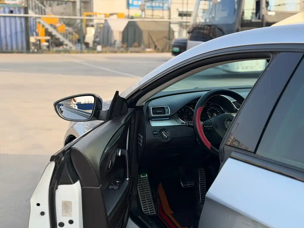 Volkswagen CC — миниатюра 7