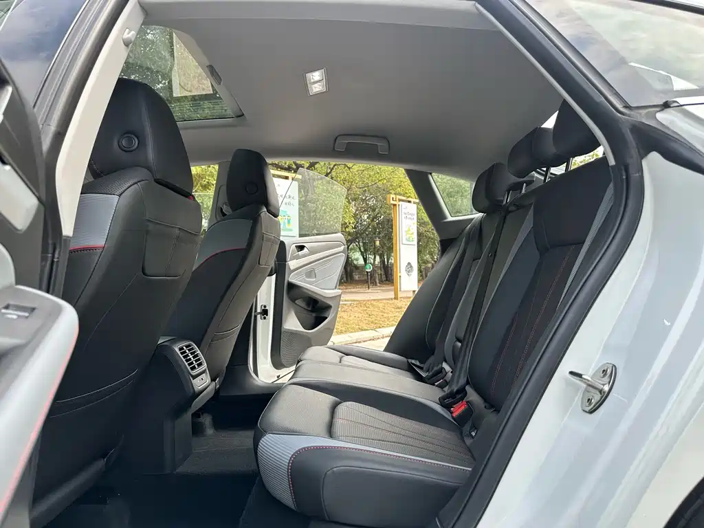 Volkswagen Lamando 2025 L 280TSI DSG