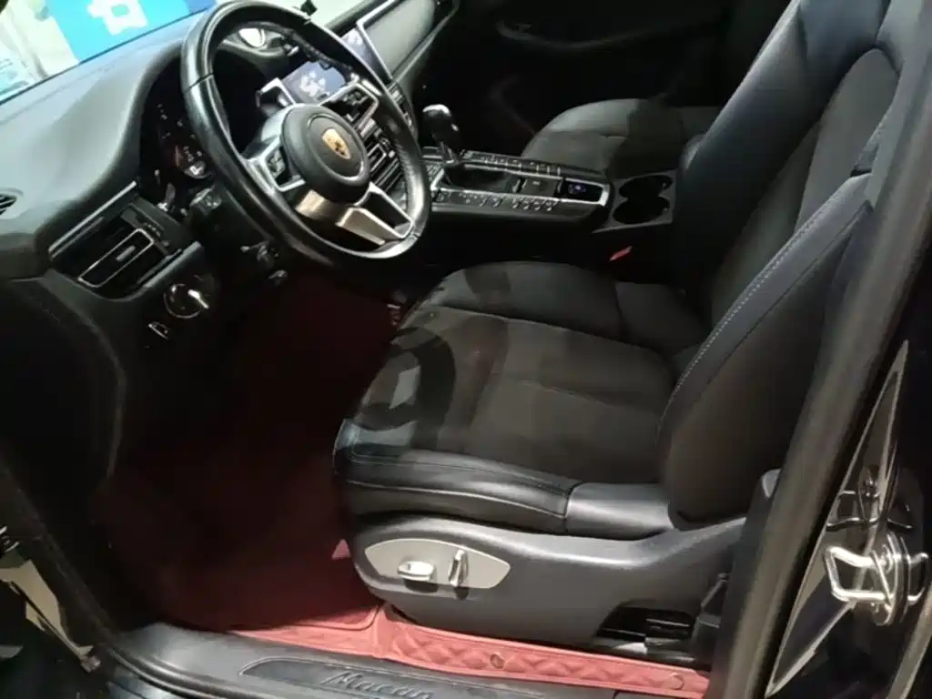 Porsche Macan — миниатюра 15