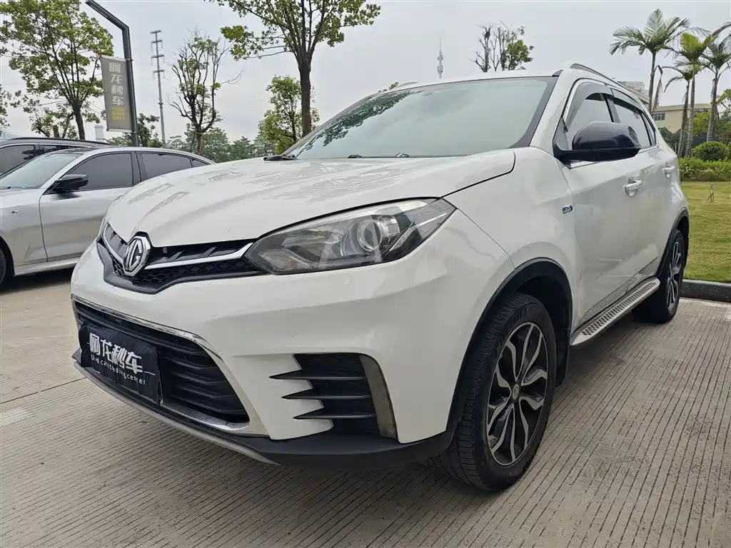 Купить MG MG GS