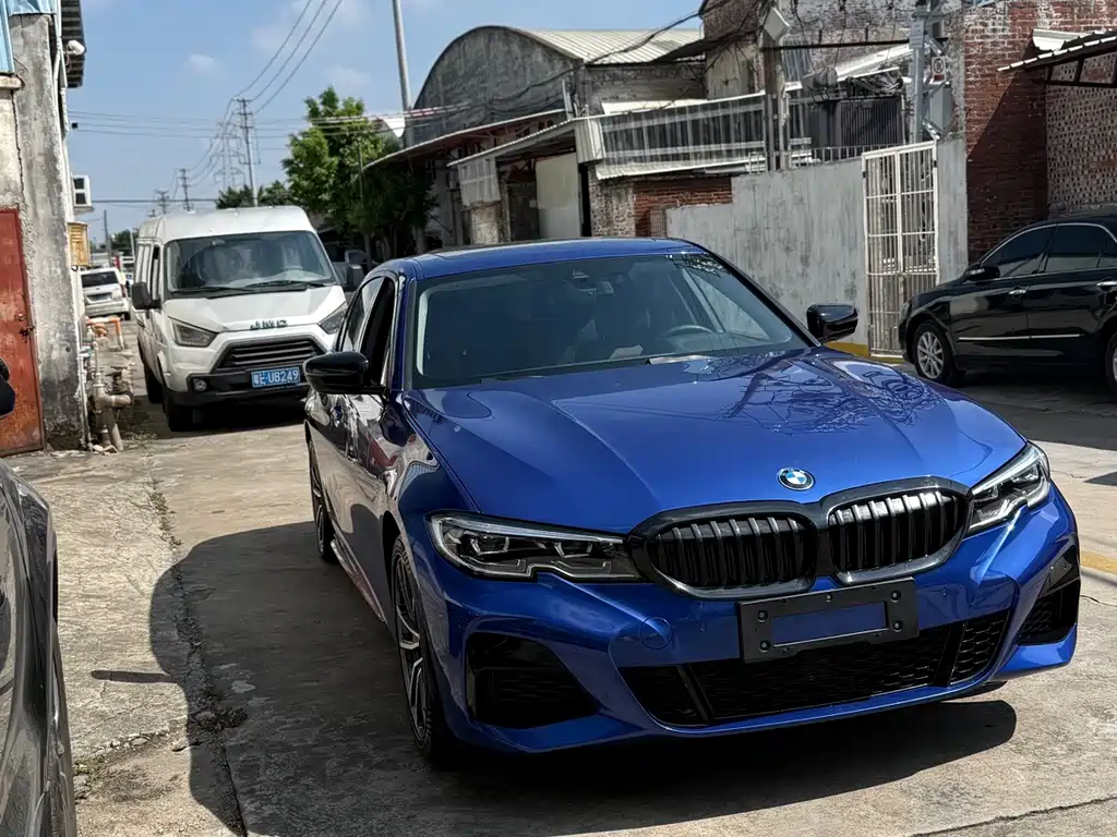BMW 3 Series — миниатюра 2