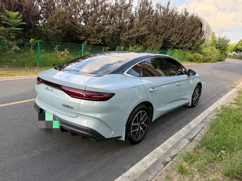 BYD Qin L — миниатюра 13