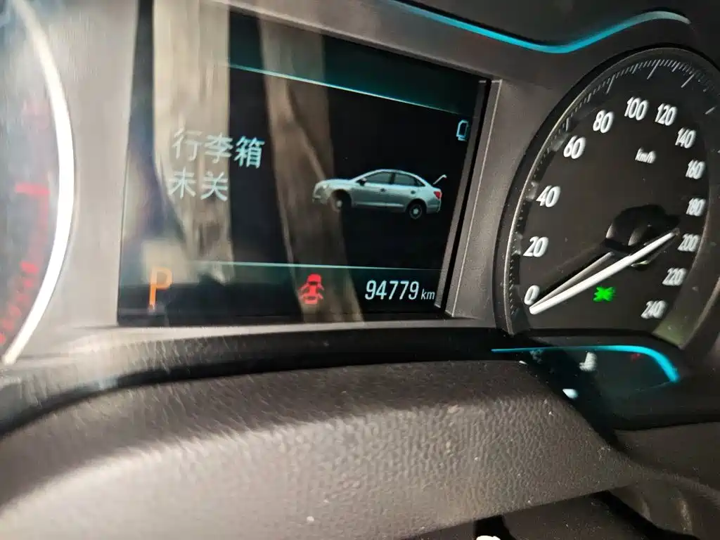 Buick Excelle — миниатюра 13