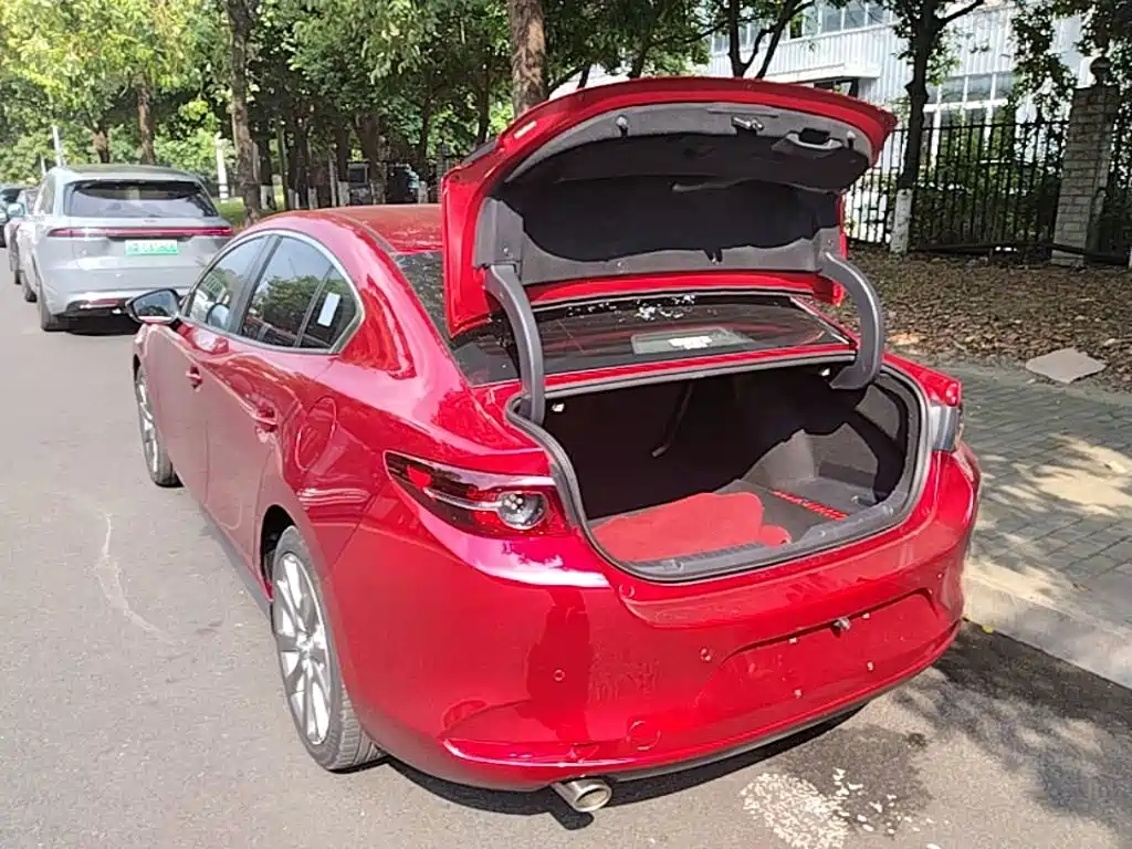 Mazda 3 Axela — миниатюра 19