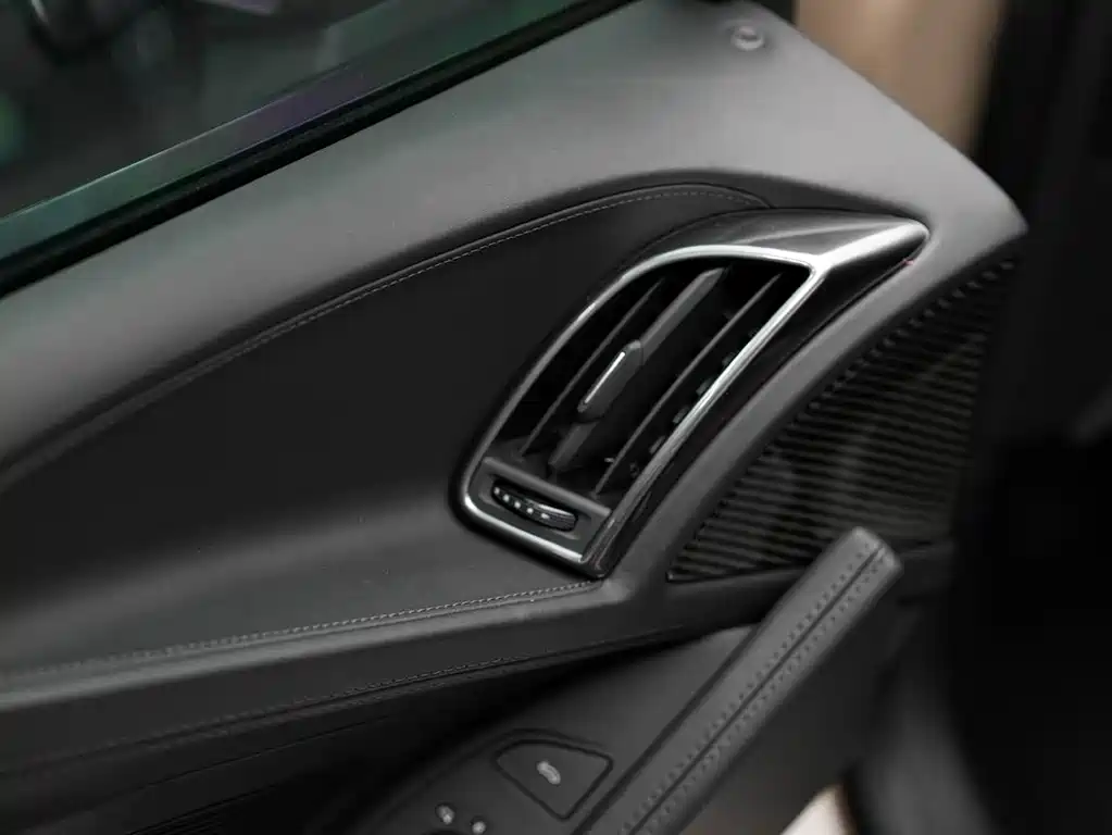 Audi R8 — миниатюра 32
