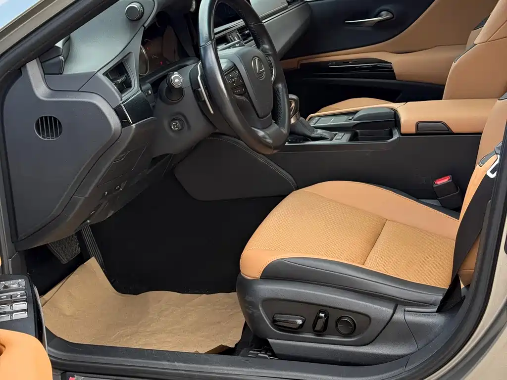 Lexus ES — миниатюра 9