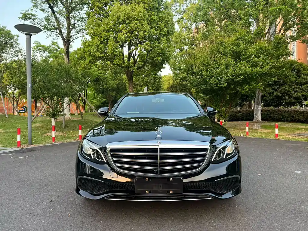 Mercedes-Benz E-Class 2018