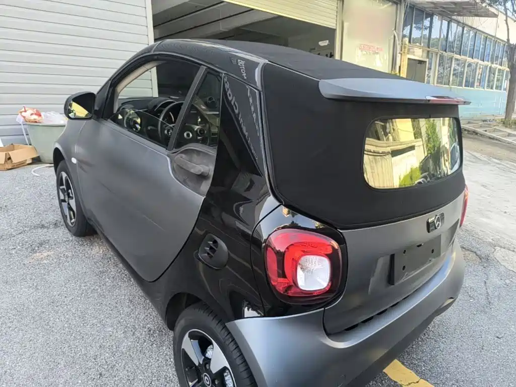 smart Smart Fortwo — миниатюра 5