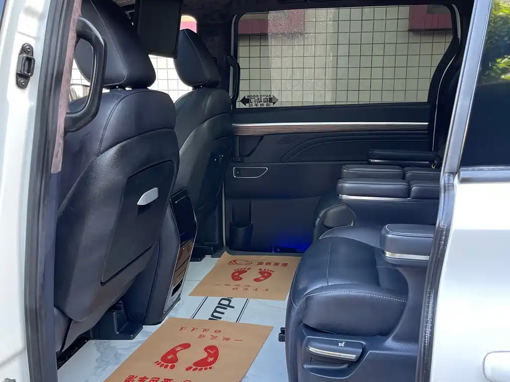 GAC Motor Trumpchi M8 — миниатюра 5