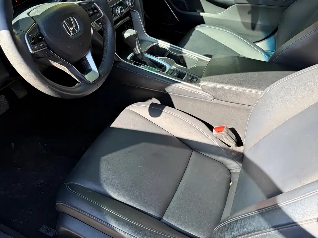 Honda Accord — миниатюра 3