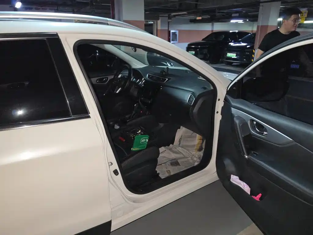 Nissan Qashqai — миниатюра 19