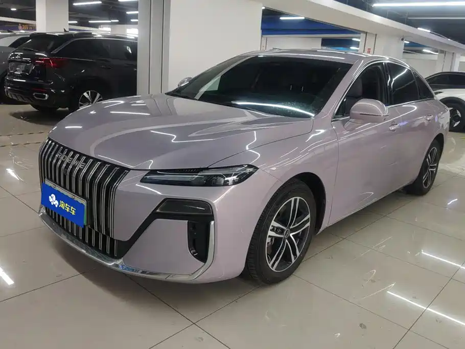 Roewe M7 DMH