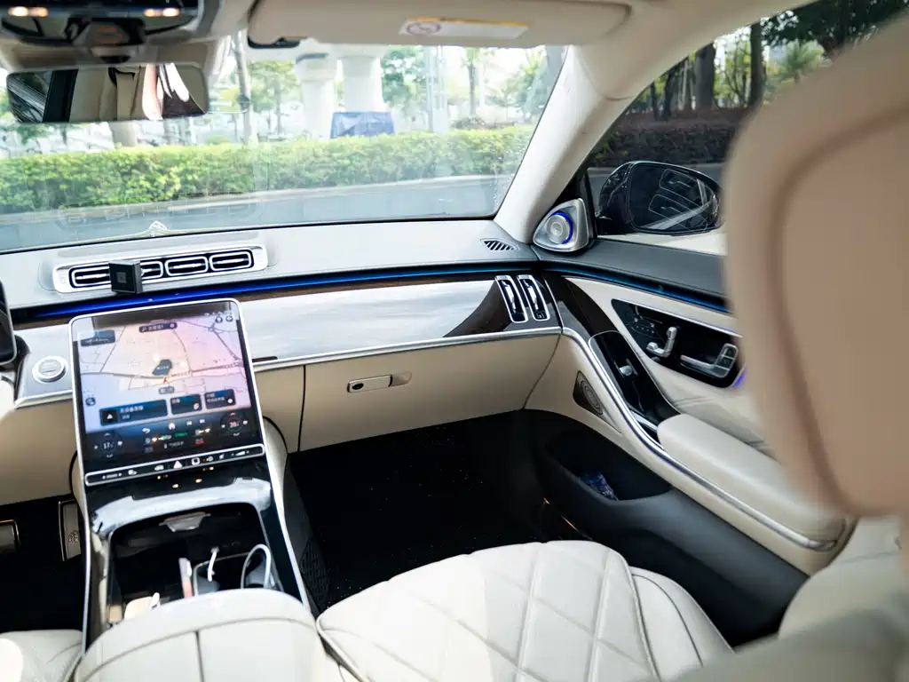 Mercedes-Benz S-Class — миниатюра 17