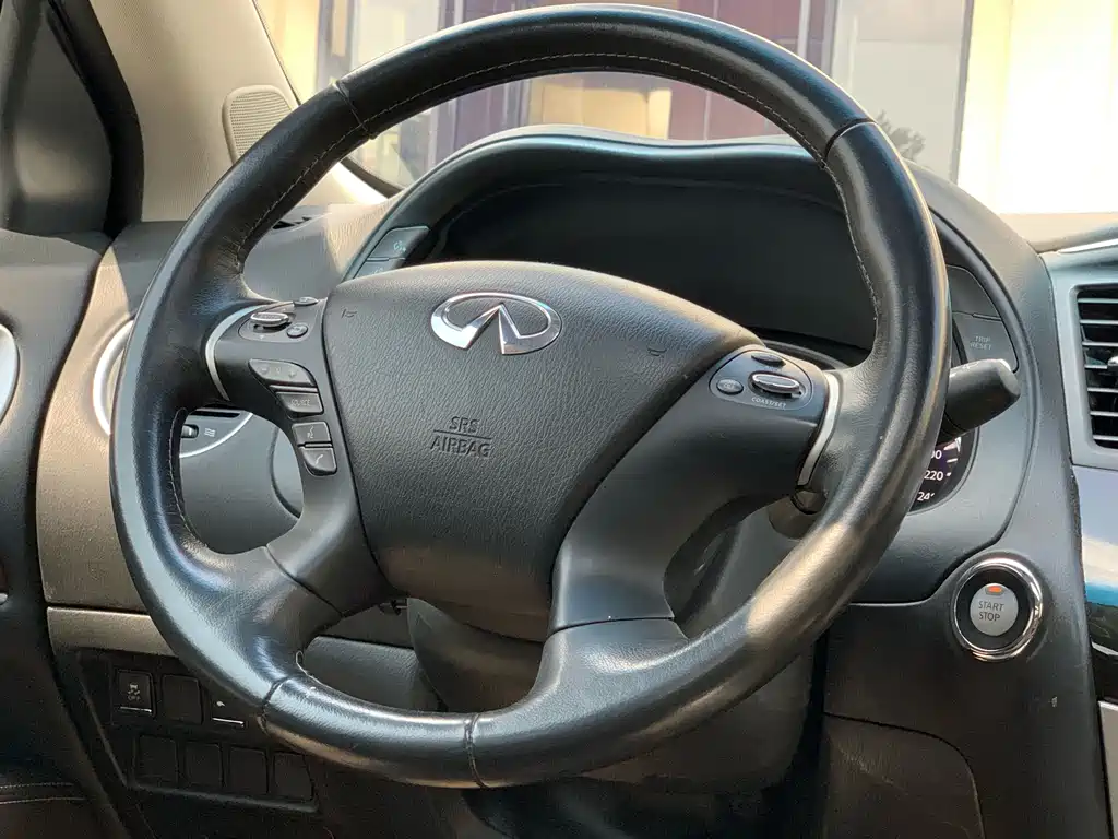 Infiniti QX60 (Import) — миниатюра 20