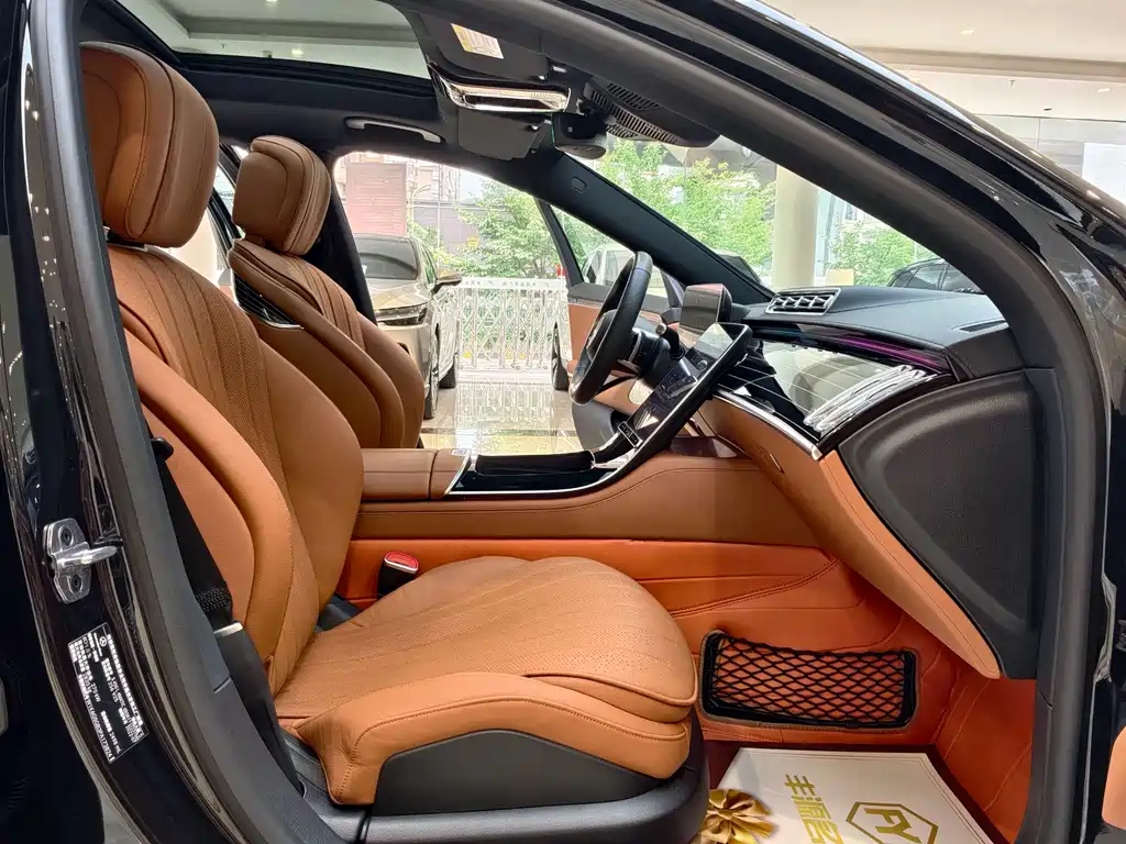 Mercedes-Benz S-Class — миниатюра 8