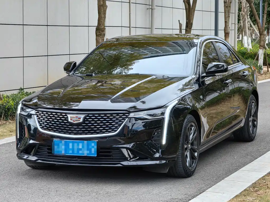 Cadillac CT4