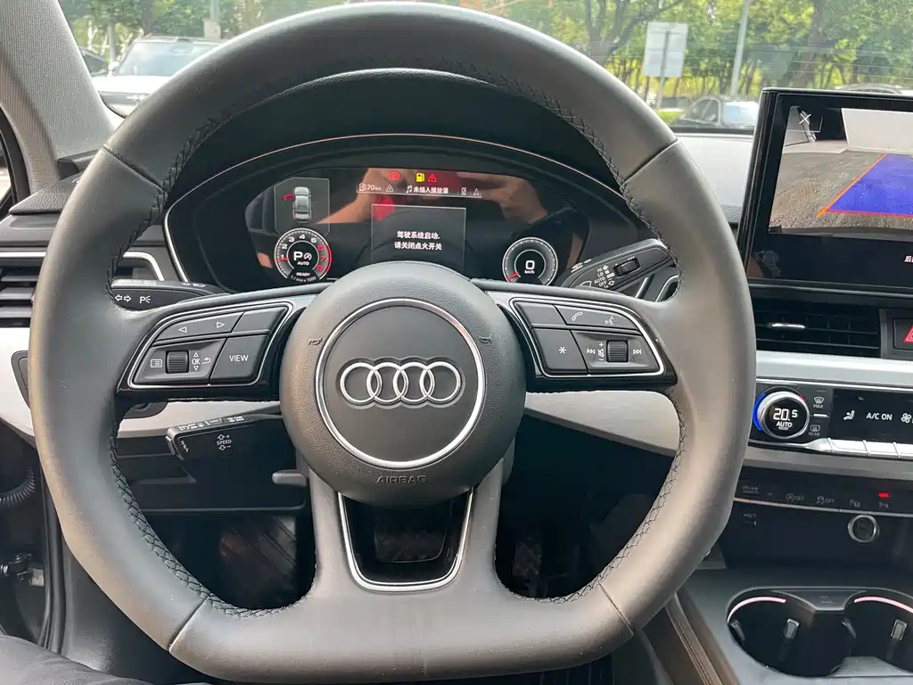Audi A4L — миниатюра 5
