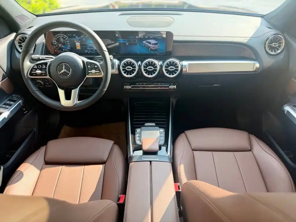 Mercedes-Benz GLB — миниатюра 9