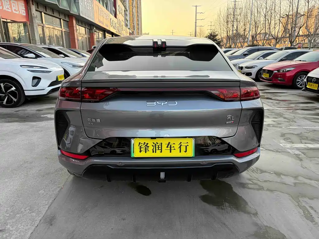 BYD SONG L EV