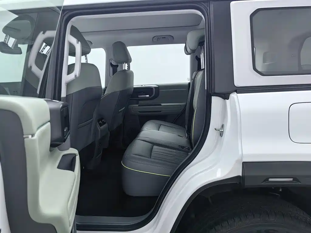 Beijing Off-Road Beijing Off-Road BJ40 Extended Range — миниатюра 15