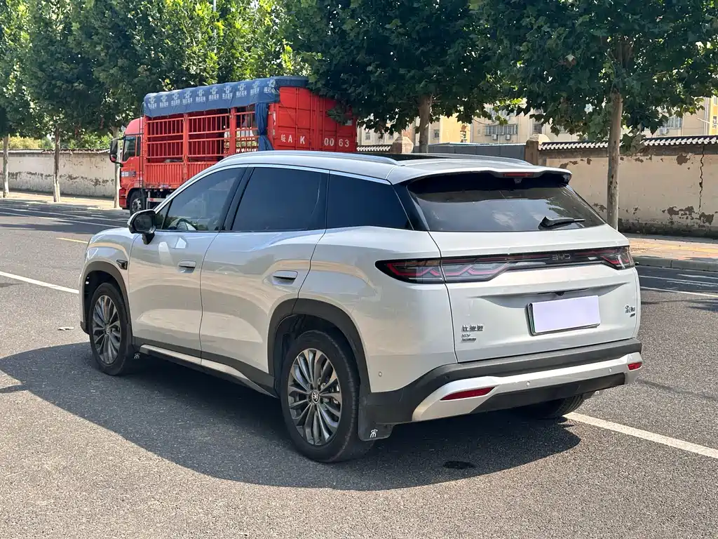 BYD Song Ultra — миниатюра 7