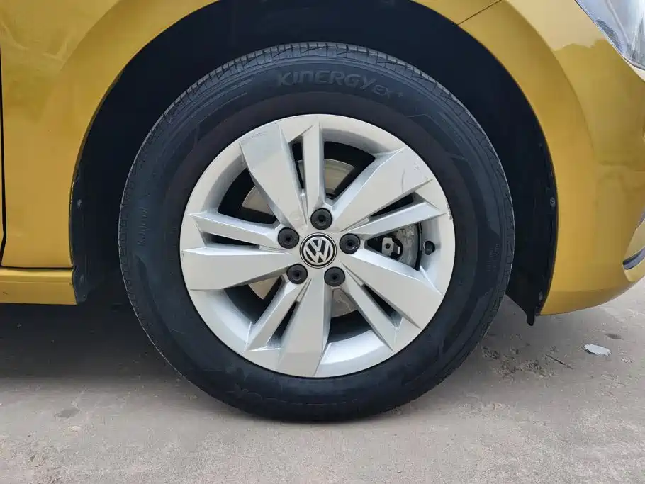 Volkswagen Polo — миниатюра 6