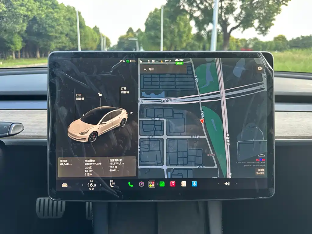 Tesla Model 3 — миниатюра 21