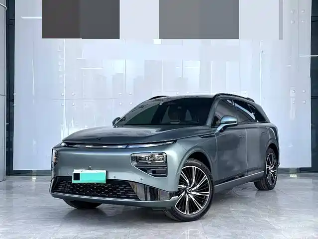 2023 Xpeng G9