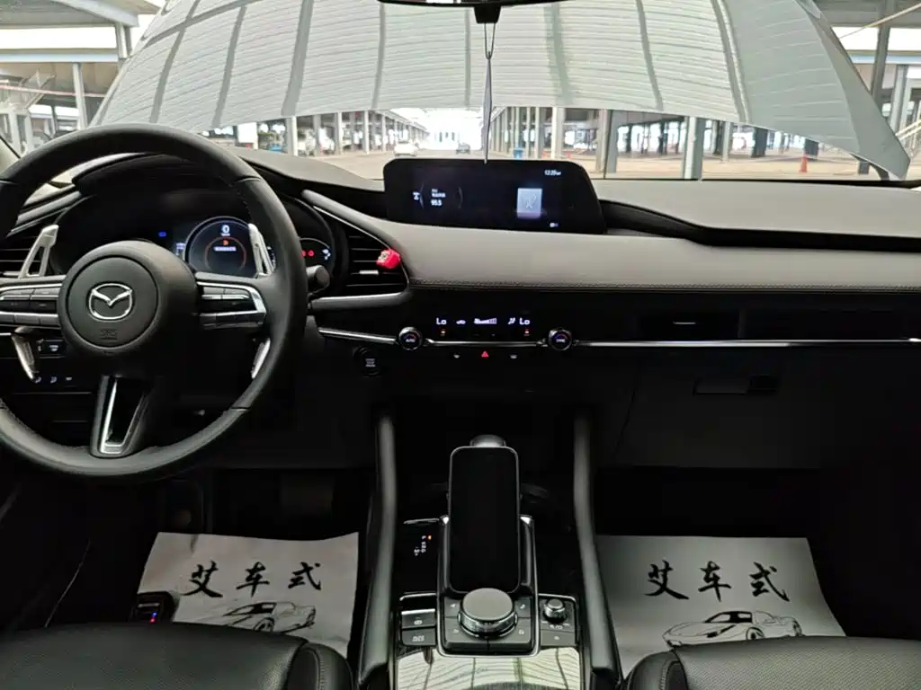 Mazda 3 Axela — миниатюра 13