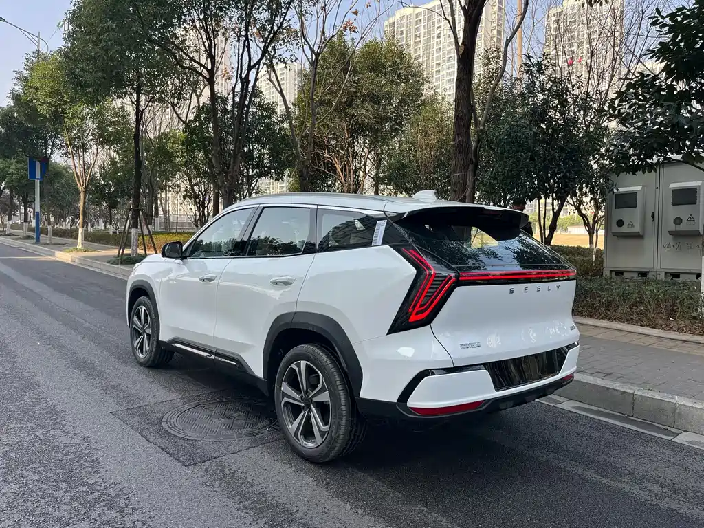 GEELY AUTOMOBILE BOYUE L