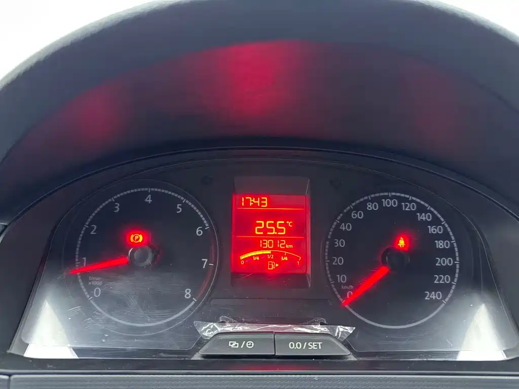Volkswagen Santana — миниатюра 9