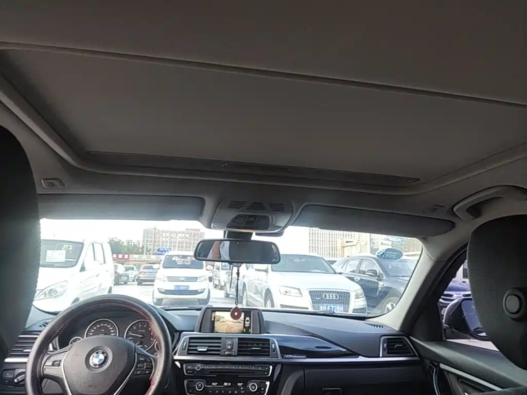 BMW 3 Series — миниатюра 18