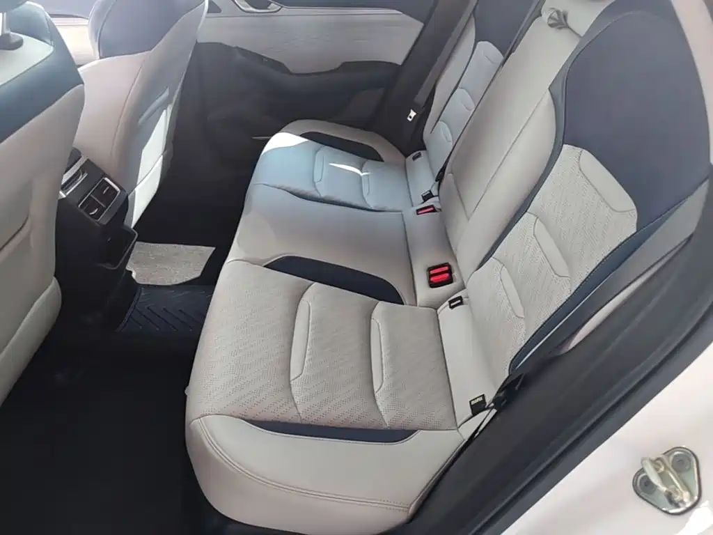 Geely Xingrui — миниатюра 17