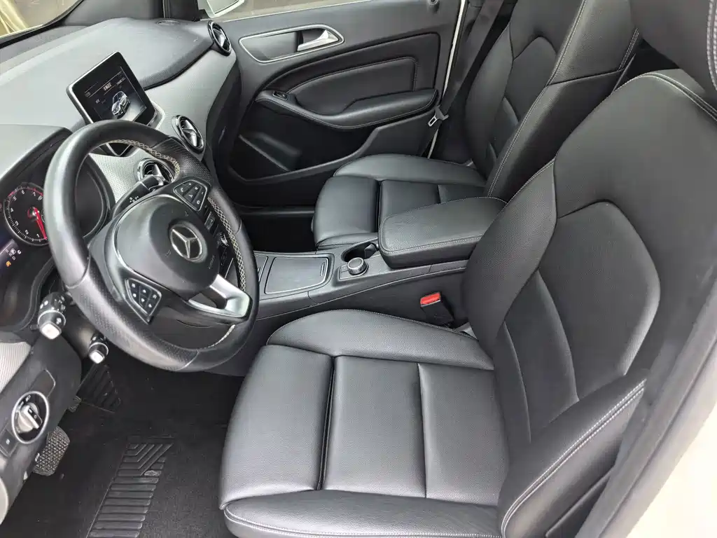 Mercedes-Benz B-Class — миниатюра 8