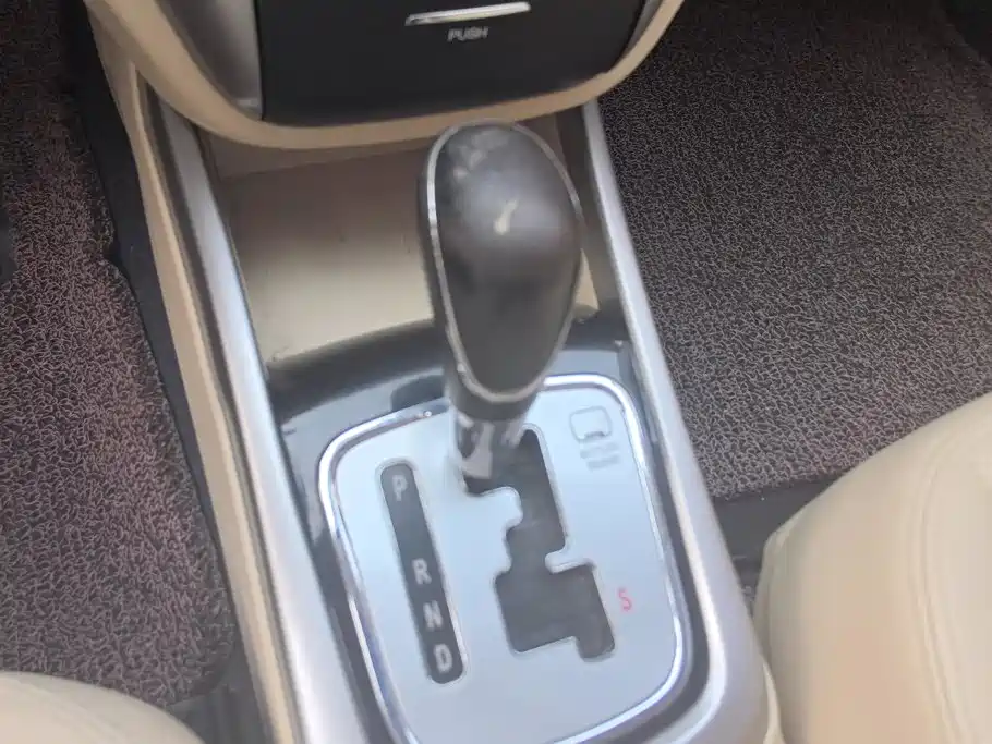 Changan Eado — миниатюра 16