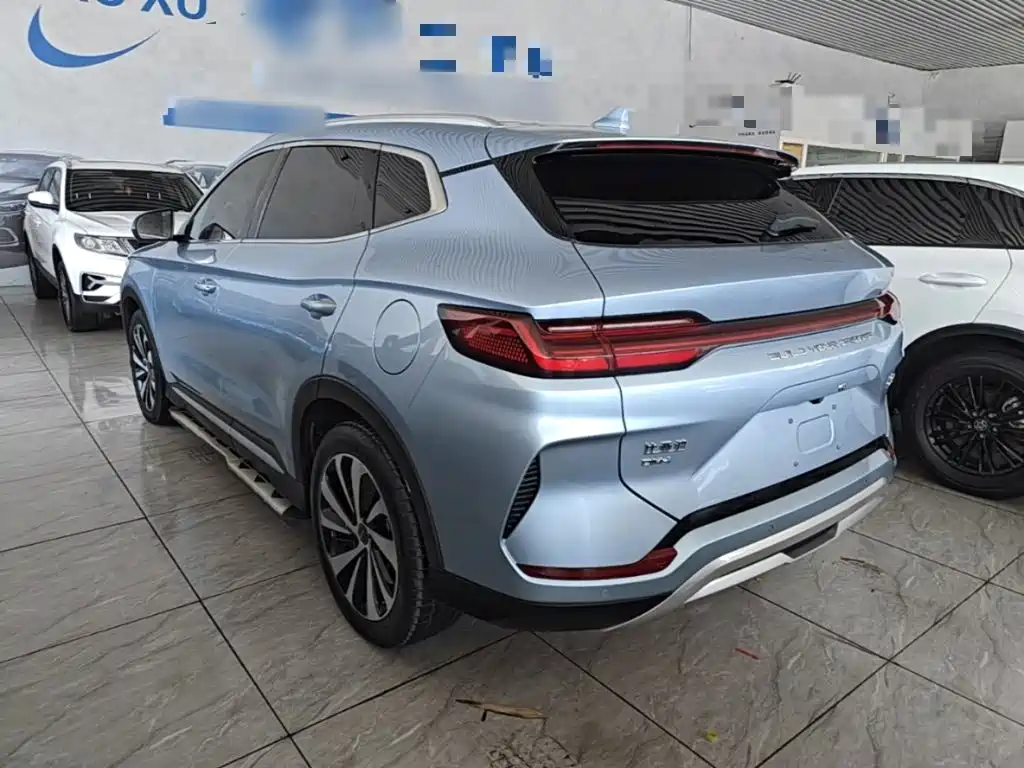 BYD PLUS New Energy — миниатюра 5