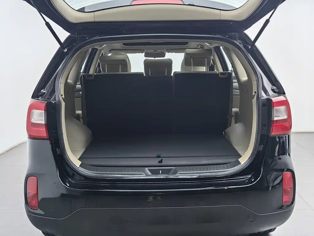 Kia Sorento — миниатюра 16