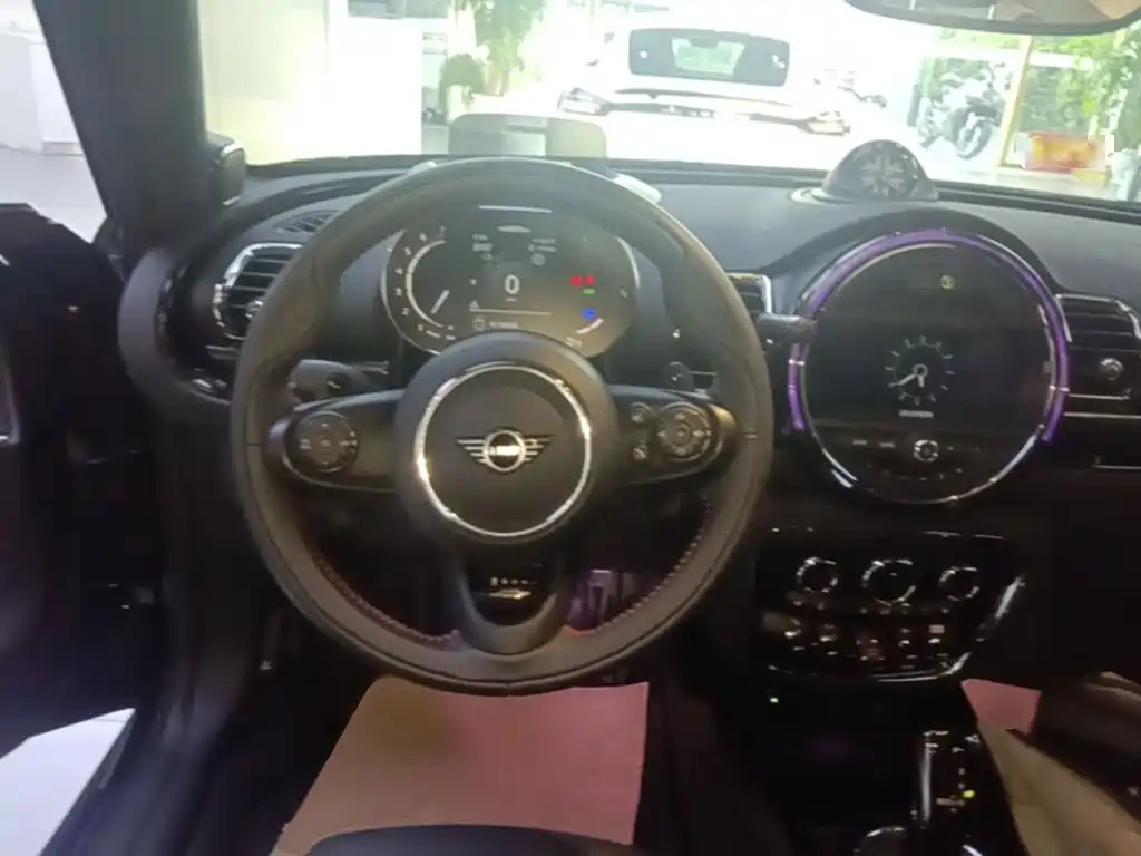 MINI Mini JCW Clubman — миниатюра 11