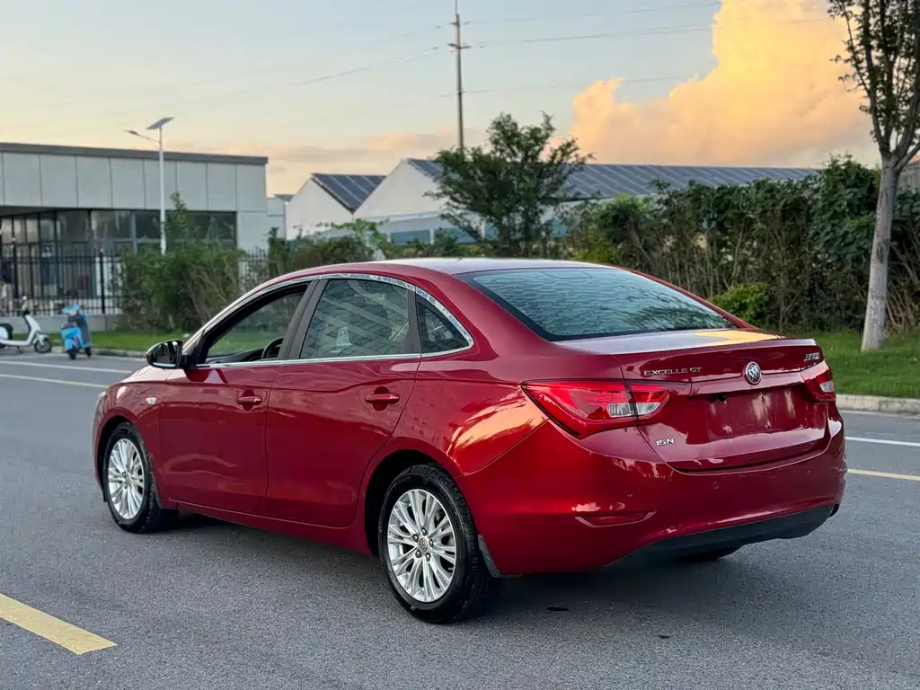 Buick Excelle — миниатюра 13