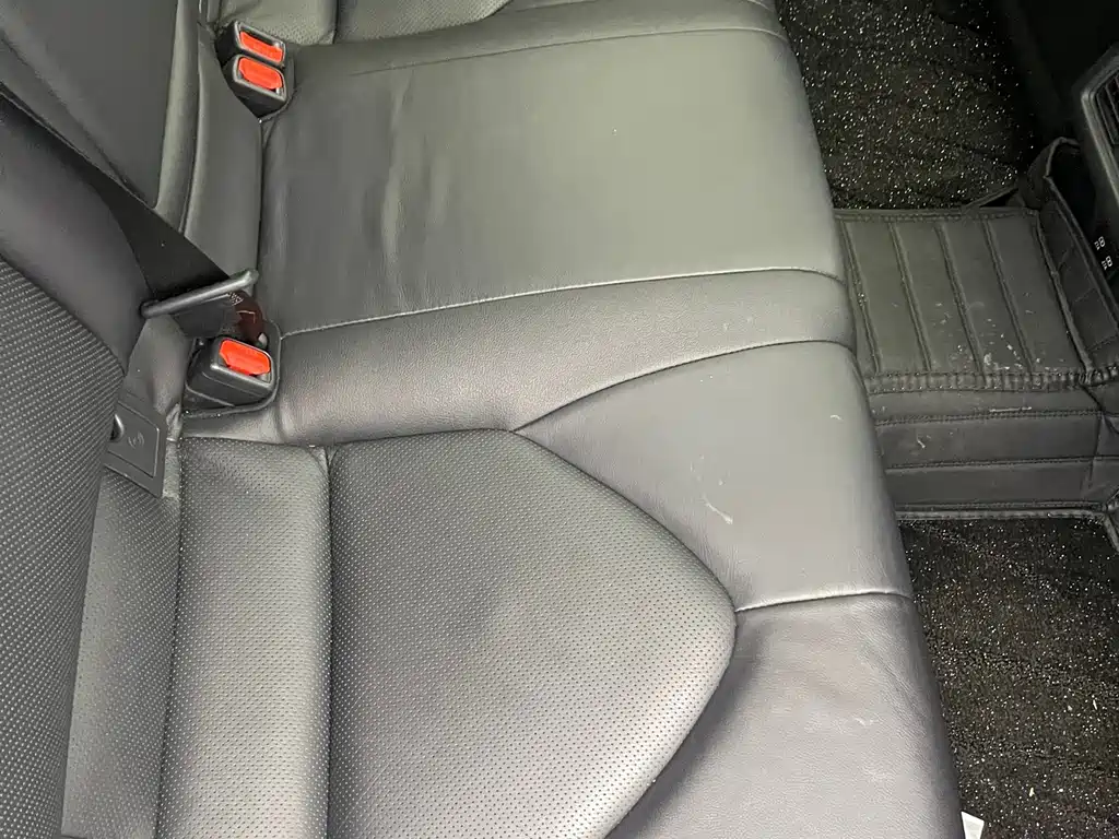 Toyota Camry — миниатюра 26