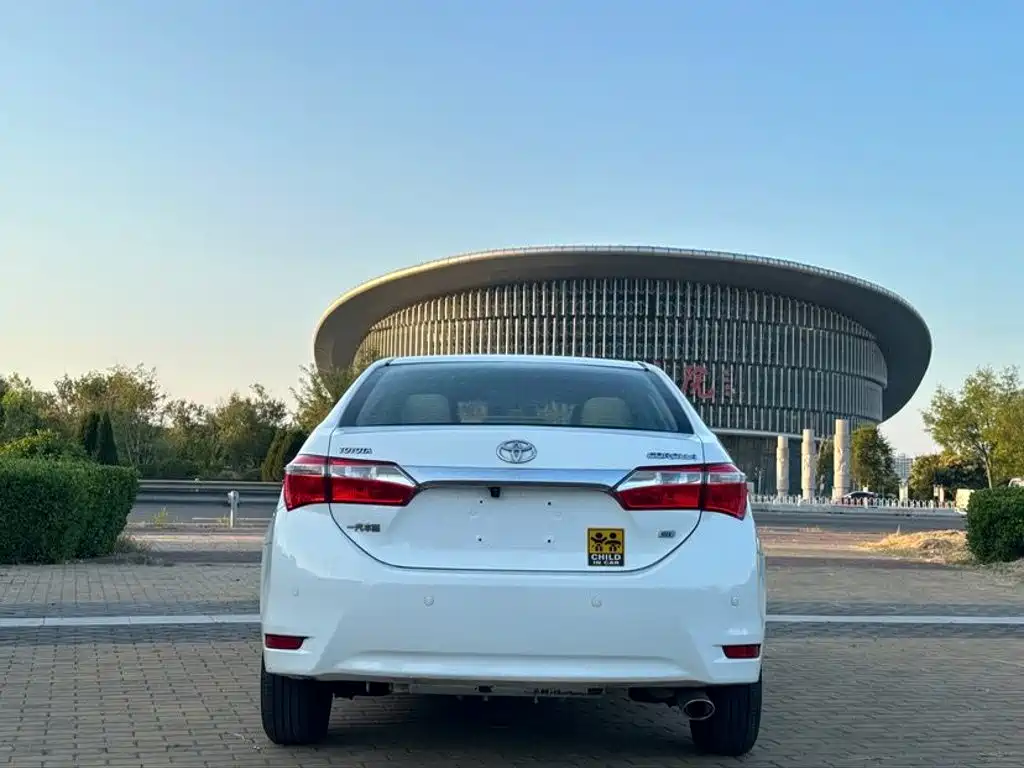 Toyota Corolla — миниатюра 5