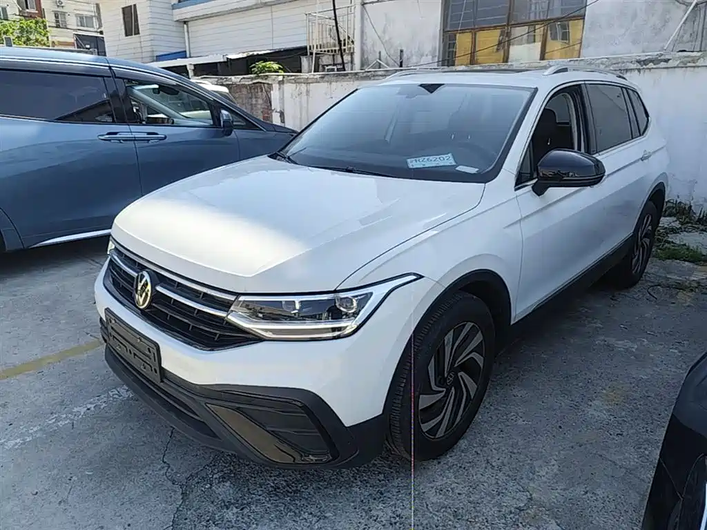 Volkswagen Tiguan L 2024