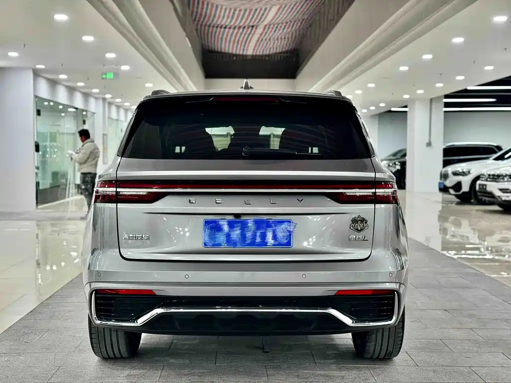 Geely Xingyue L — миниатюра 10