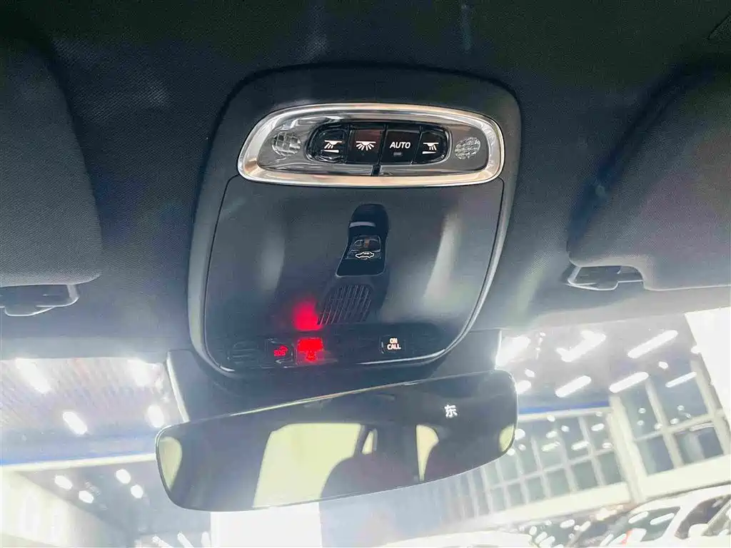 Volvo XC90 — миниатюра 16