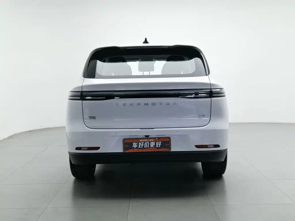 Leapmotor Leapmotor C10 — миниатюра 4