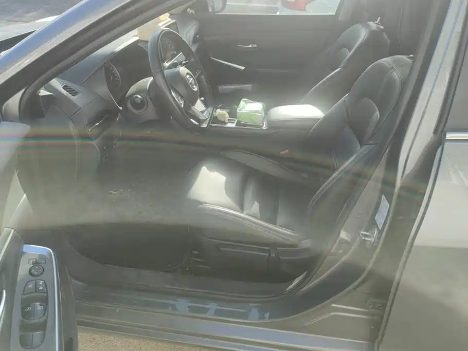 Nissan Sylphy — миниатюра 9