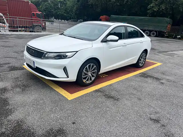 GEELY AUTOMOBILE EMGRAND GL 2021