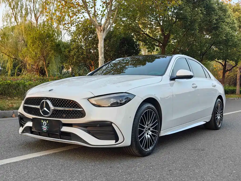Mercedes-Benz C-Class 2023