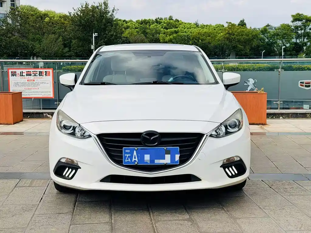 Mazda 3 Axela — миниатюра 2