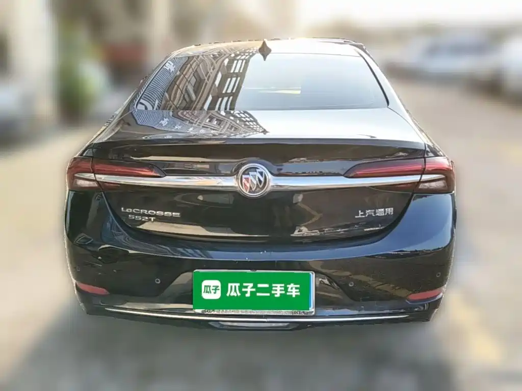 Buick LaCrosse — миниатюра 8
